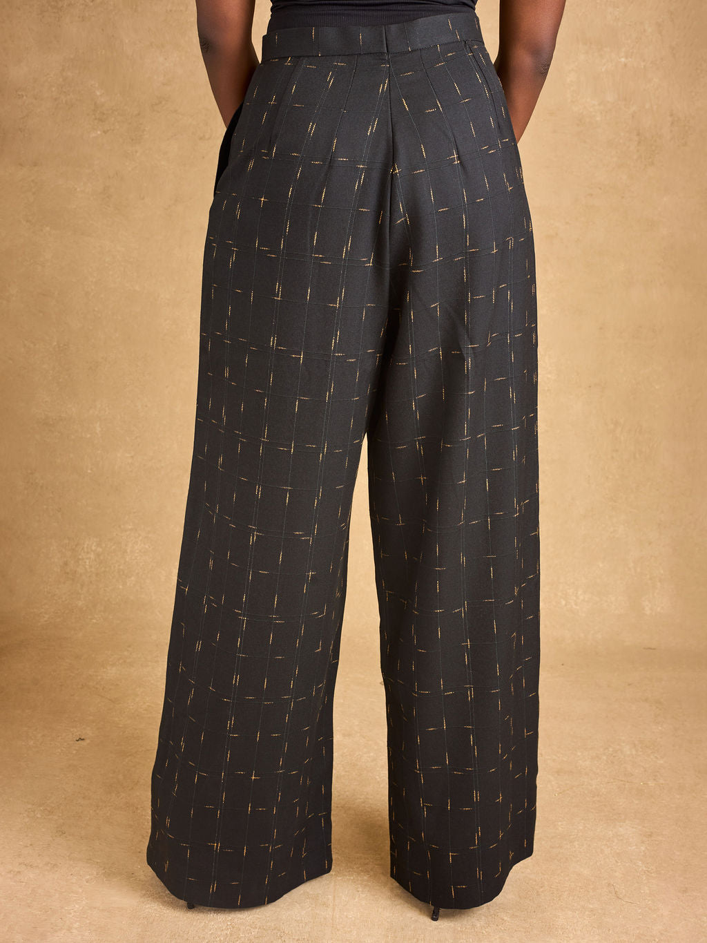 Akuba Trousers