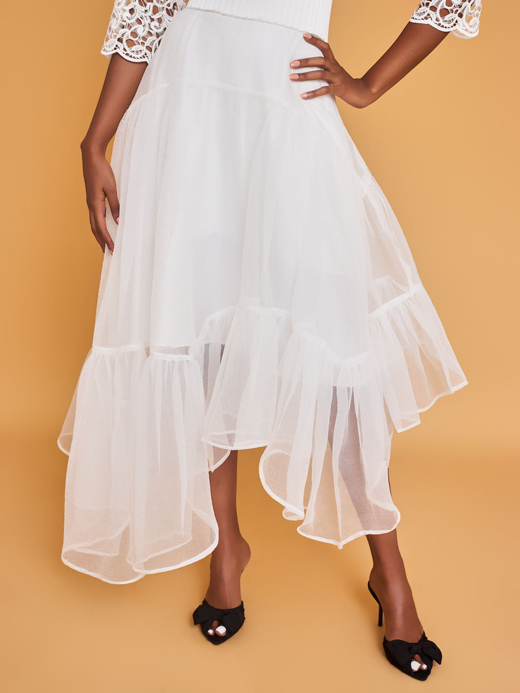 ADOMAA BUBBLE SKIRT -WHITE